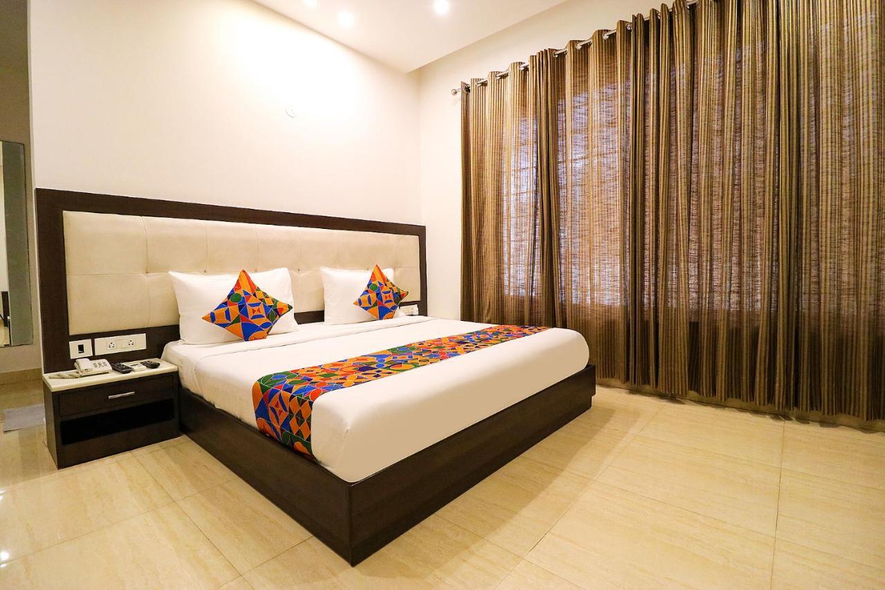 Fabhotel Oyster Villa Gurgaon Luaran gambar