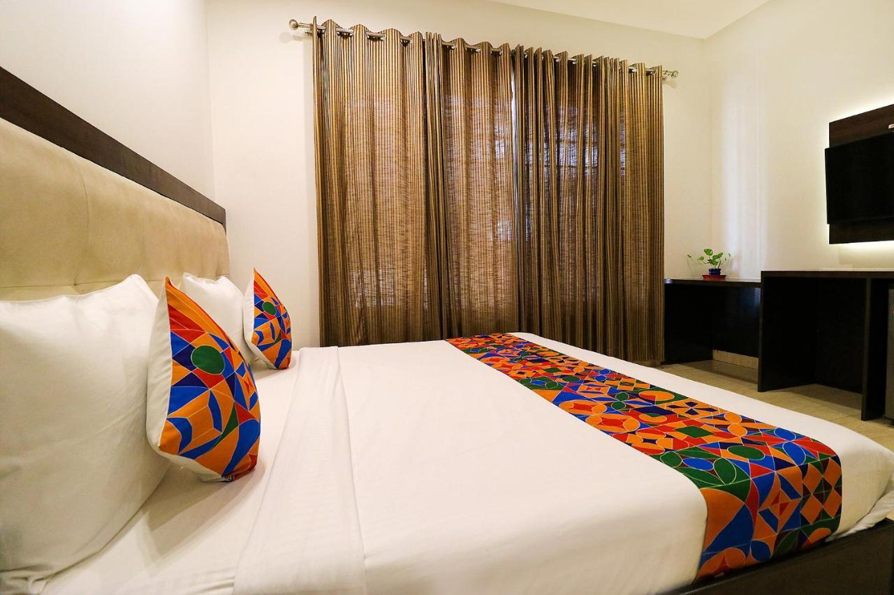Fabhotel Oyster Villa Gurgaon Luaran gambar
