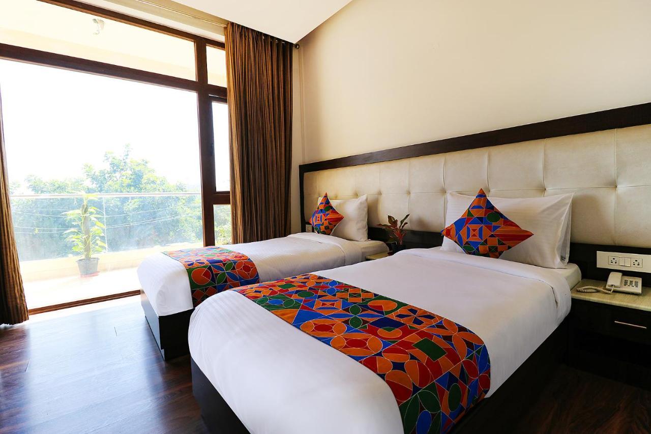Fabhotel Oyster Villa Gurgaon Luaran gambar